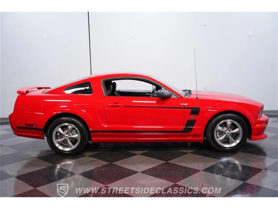 2005 Ford S197 Mustang - Image 12 of 31