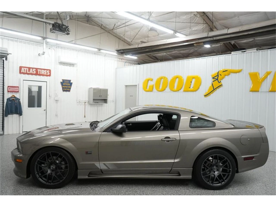 2005 Ford S197 Mustang - Image 5 of 31