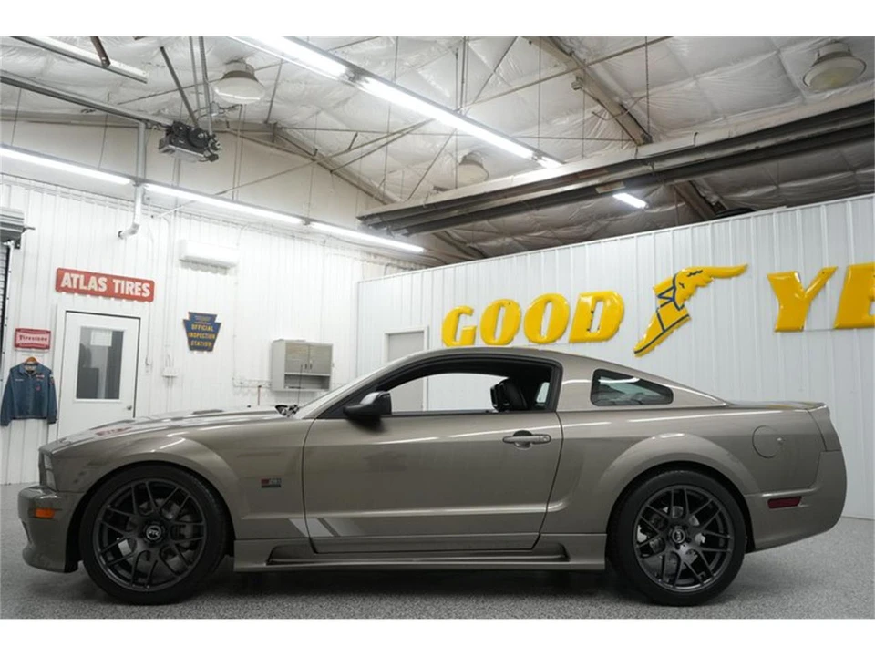 2005 Ford S197 Mustang - Image 6 of 31