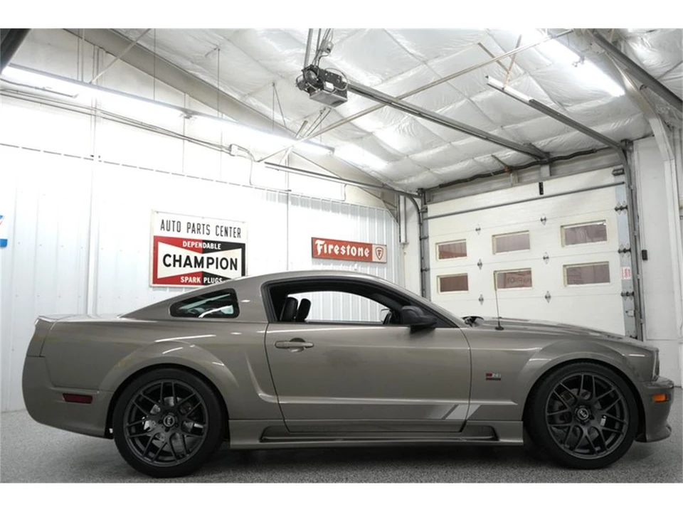 2005 Ford S197 Mustang - Image 18 of 31