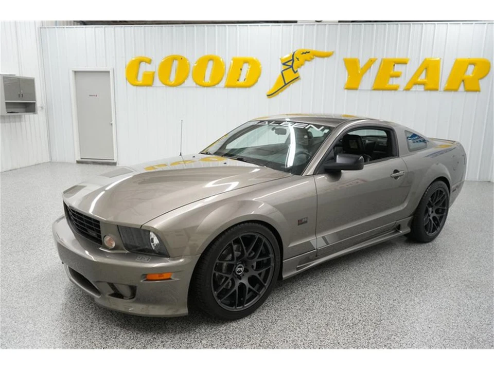2005 Ford S197 Mustang - Image 3 of 31