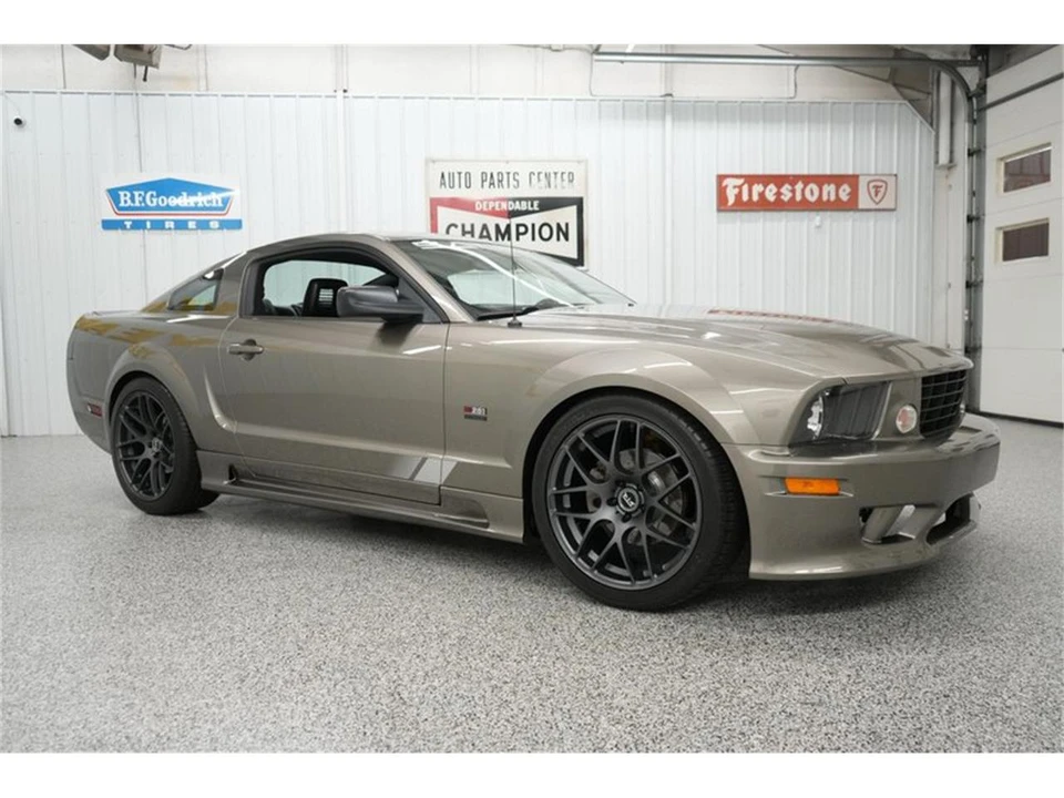 2005 Ford S197 Mustang - Image 20 of 31