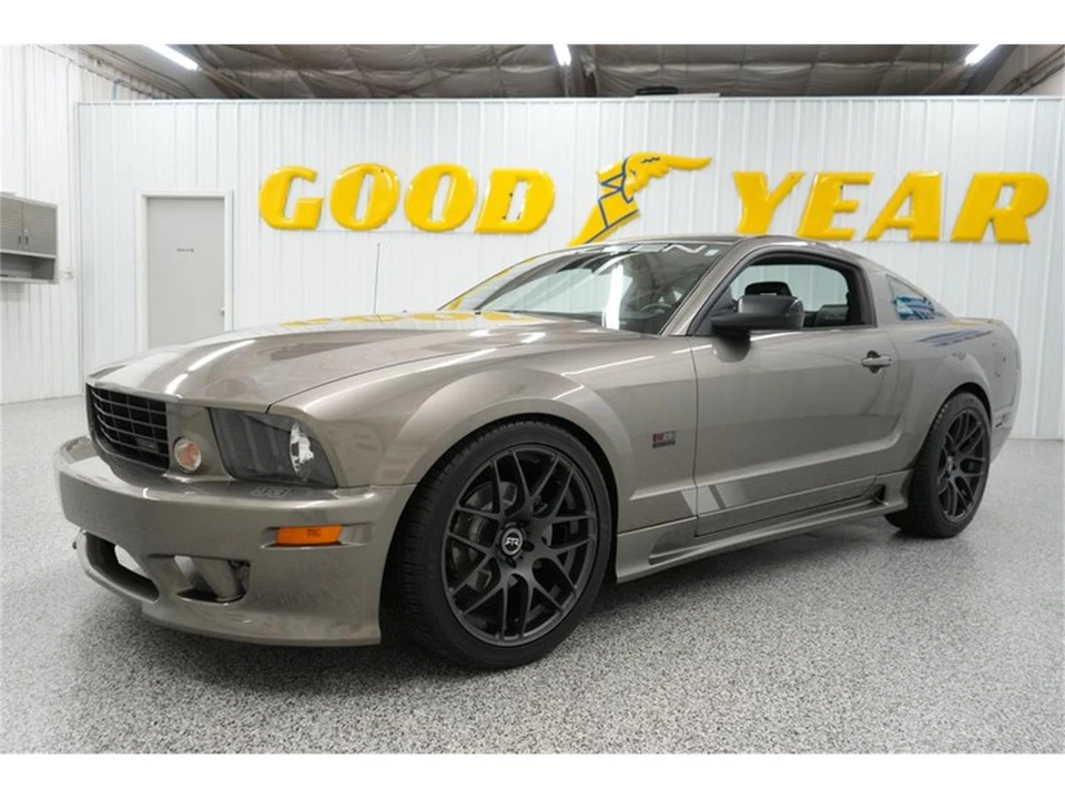 2005 Ford S197 Mustang - Image 4 of 31