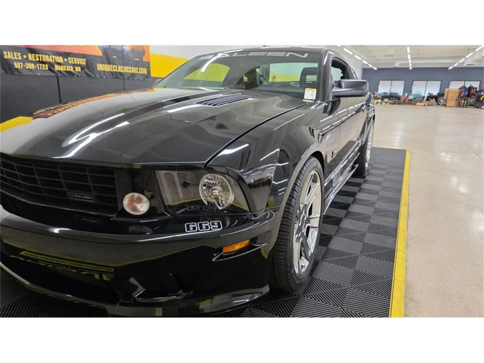 2005 Ford S197 Mustang - Image 11 of 31