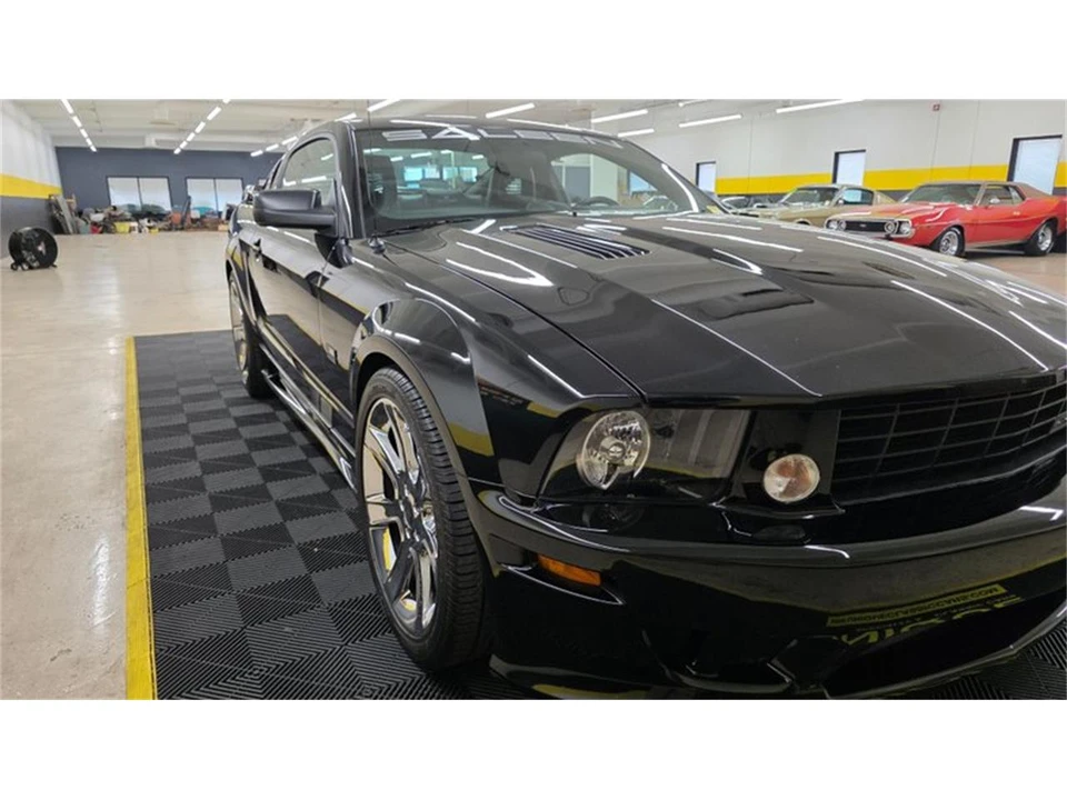 2005 Ford S197 Mustang - Image 10 of 31