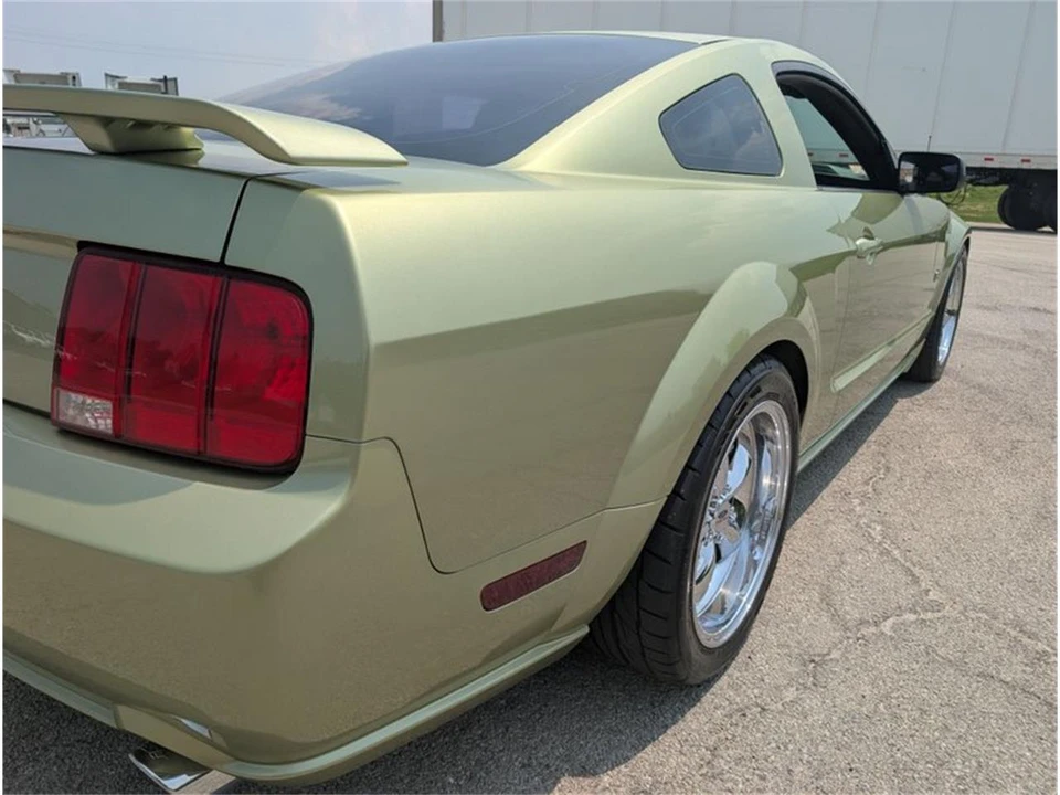 2005 Ford S197 Mustang - Image 30 of 31