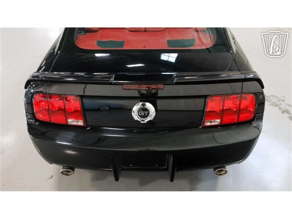 2005 Ford S197 Mustang - Image 16 of 31
