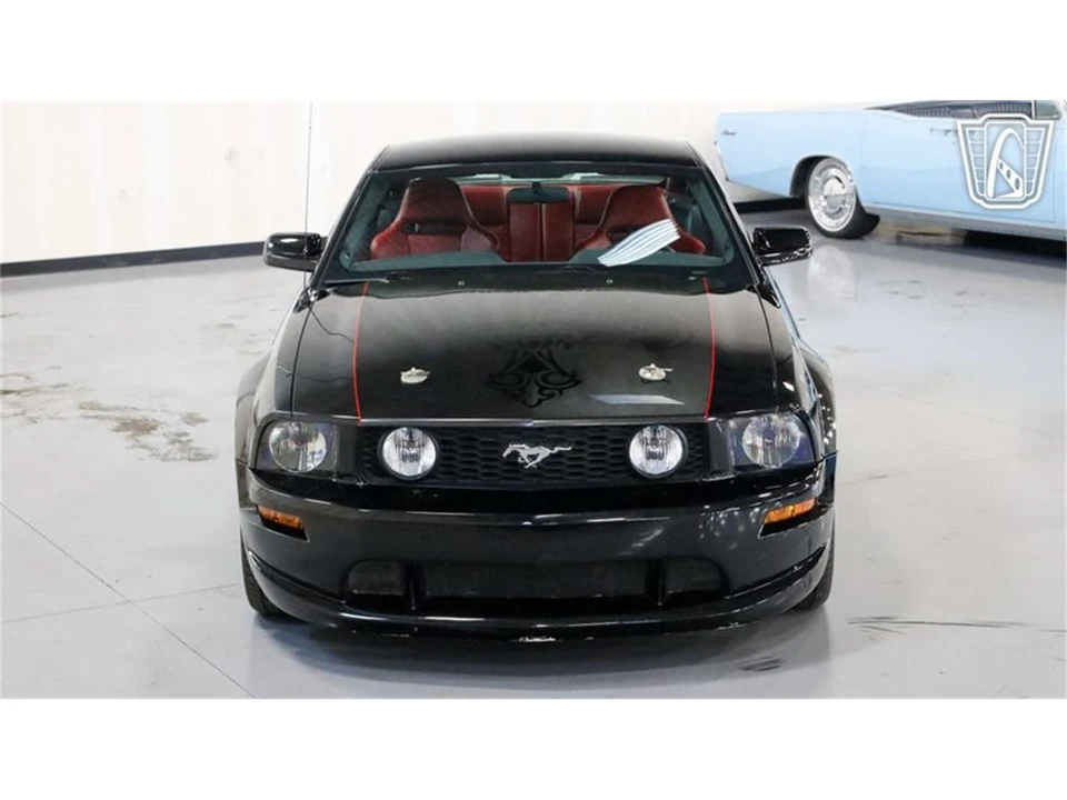 2005 Ford S197 Mustang - Image 3 of 31