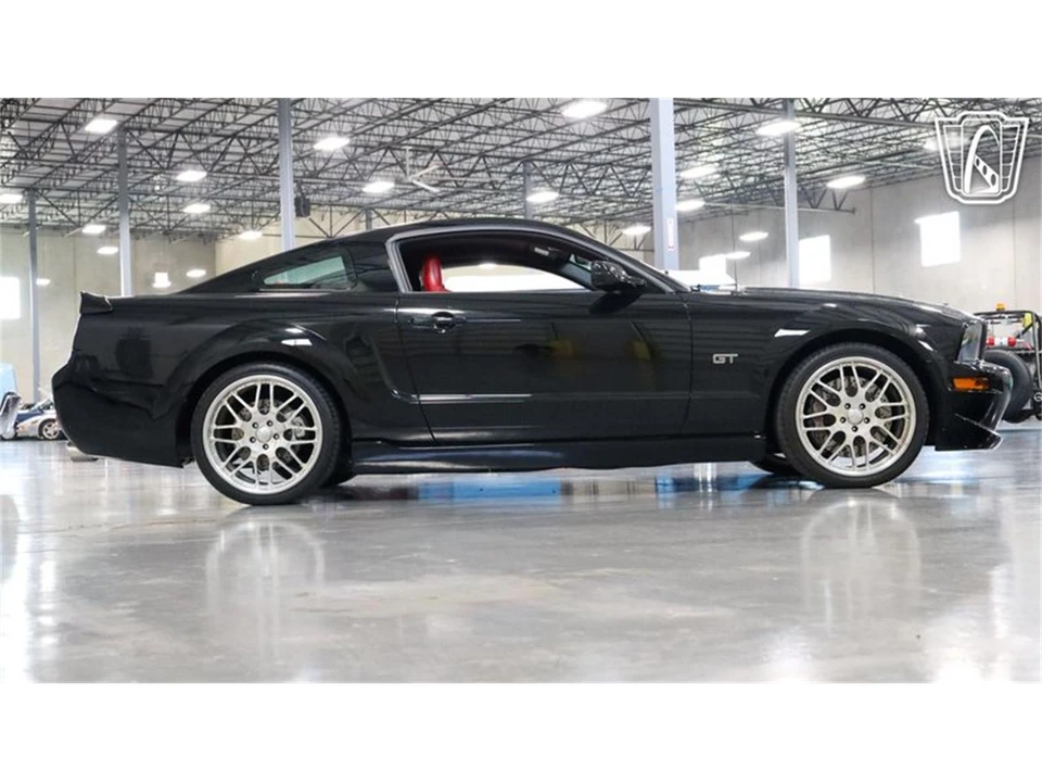 2005 Ford S197 Mustang - Image 20 of 31