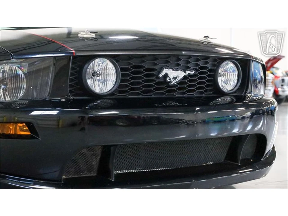 2005 Ford S197 Mustang - Image 25 of 31