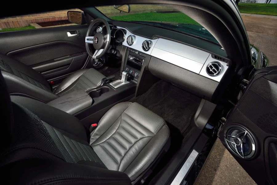 2005 Ford S197 Mustang - Image 5 of 12