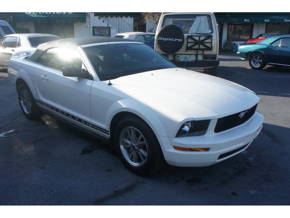 2005 Ford S197 Mustang - Image 4 of 23
