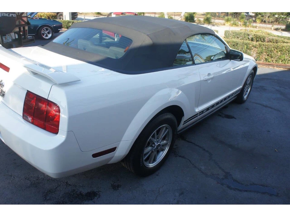 2005 Ford S197 Mustang - Image 5 of 23