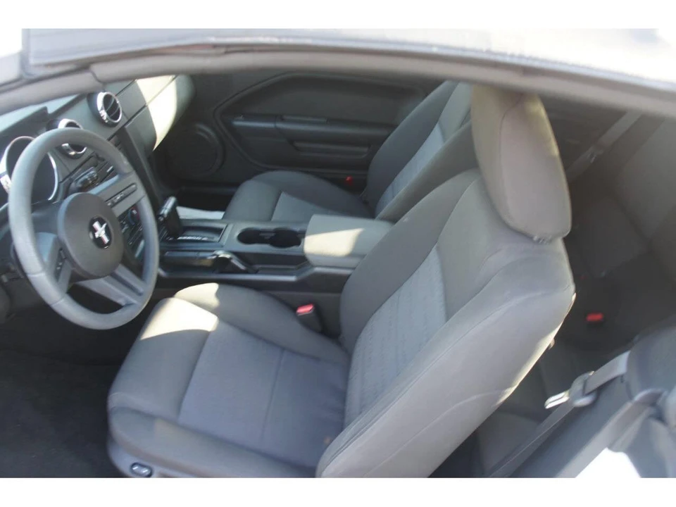 2005 Ford S197 Mustang - Image 10 of 23