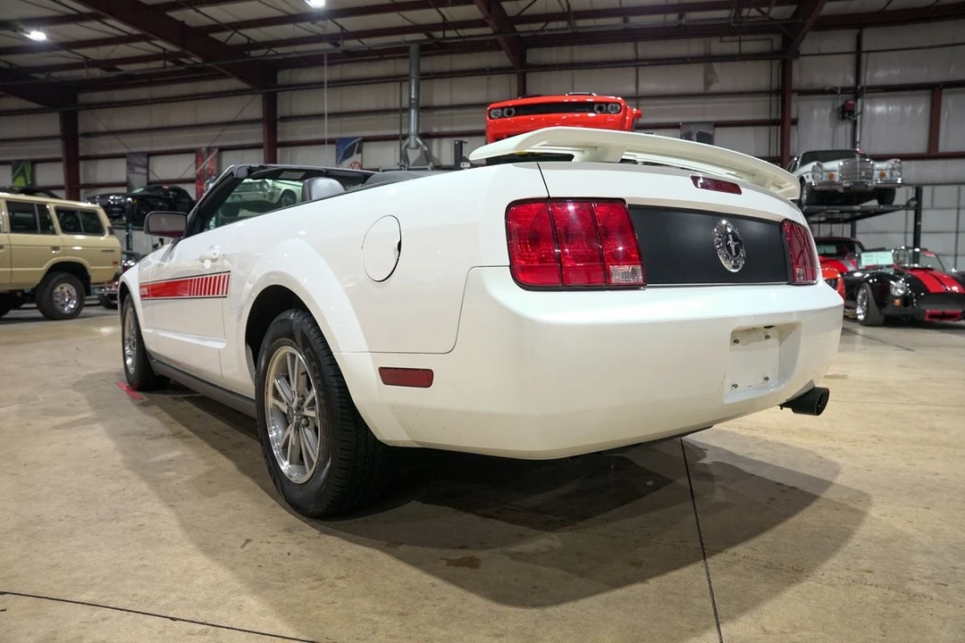 2005 Ford S197 Mustang - Image 6 of 12