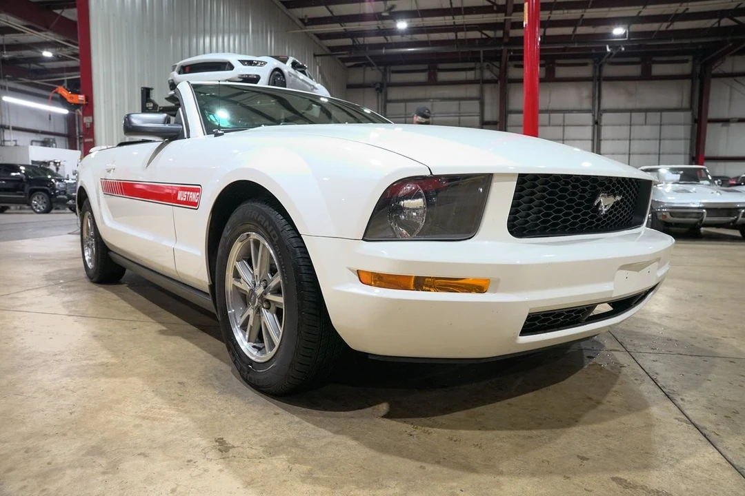 2005 Ford S197 Mustang - Image 12 of 12