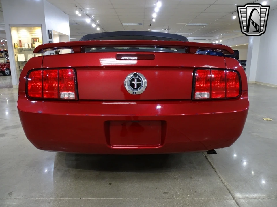 2005 Ford S197 Mustang - Image 7 of 12