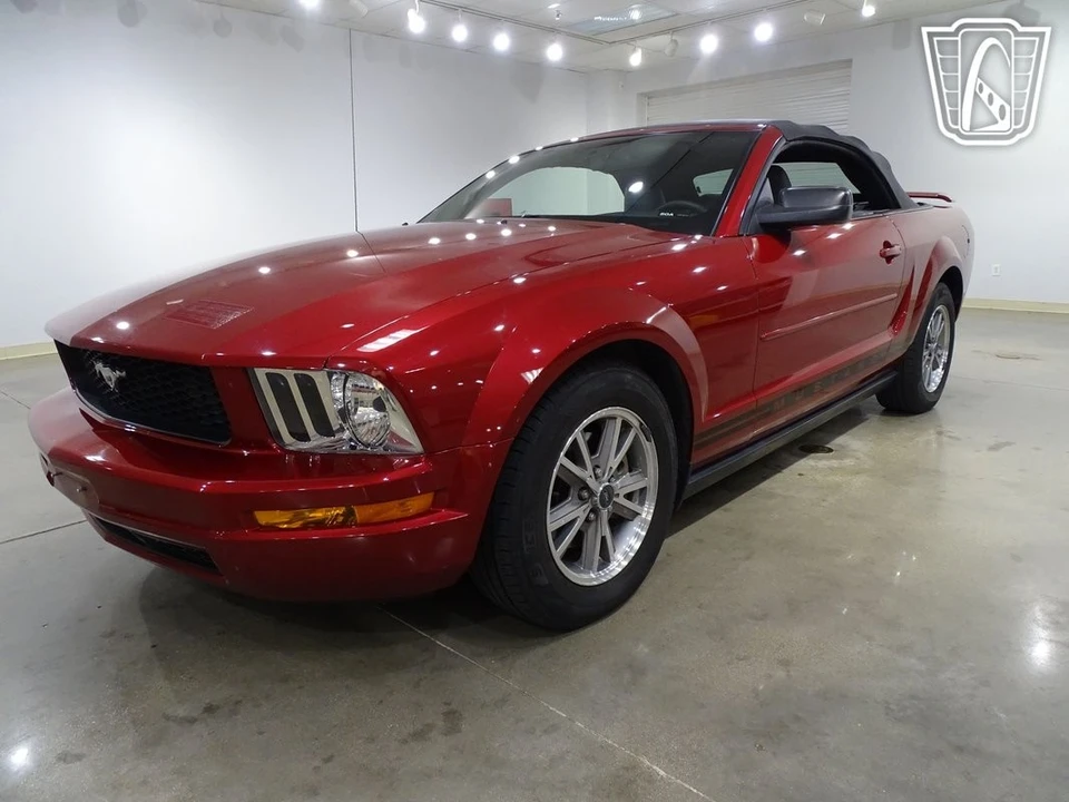 2005 Ford S197 Mustang - Image 4 of 12
