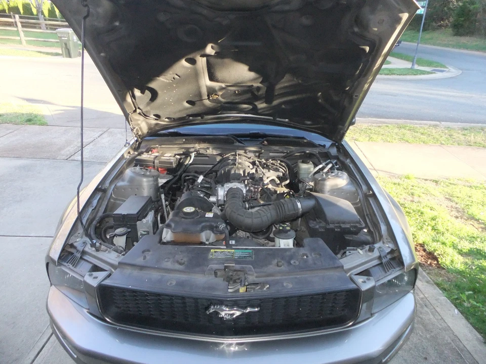 2005 Ford S197 Mustang - Image 17 of 24