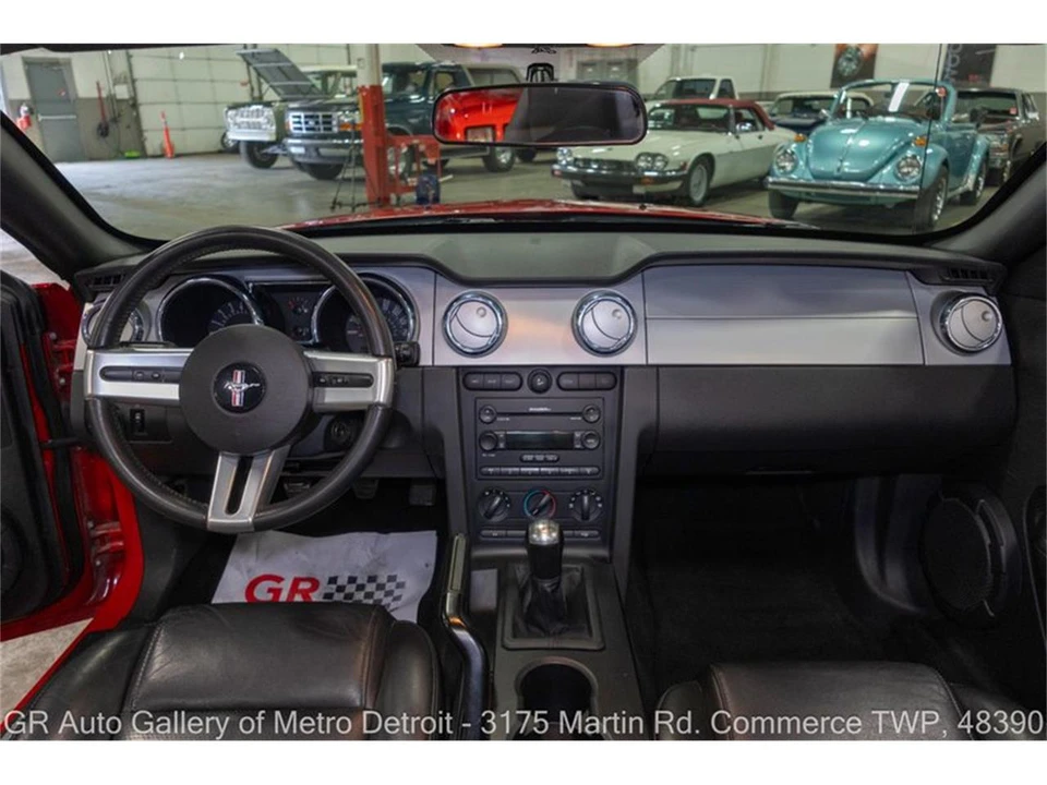 2005 Ford S197 Mustang - Image 17 of 31