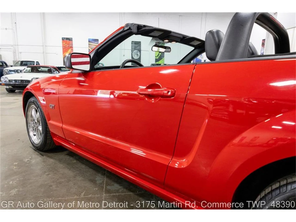 2005 Ford S197 Mustang - Image 23 of 31
