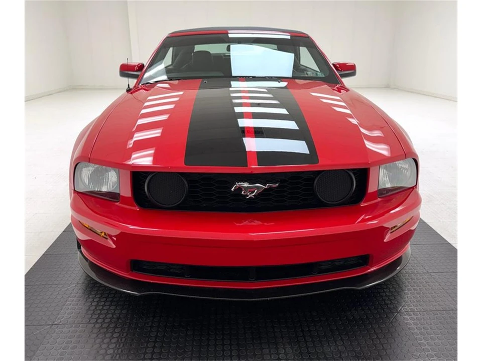 2005 Ford S197 Mustang - Image 11 of 31