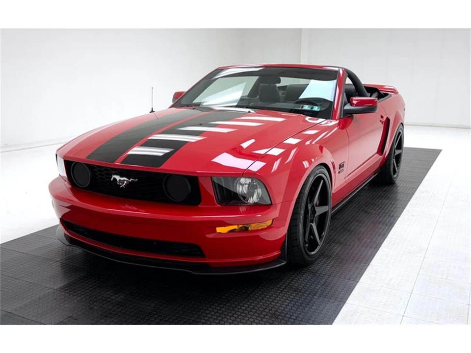 2005 Ford S197 Mustang - Image 2 of 31