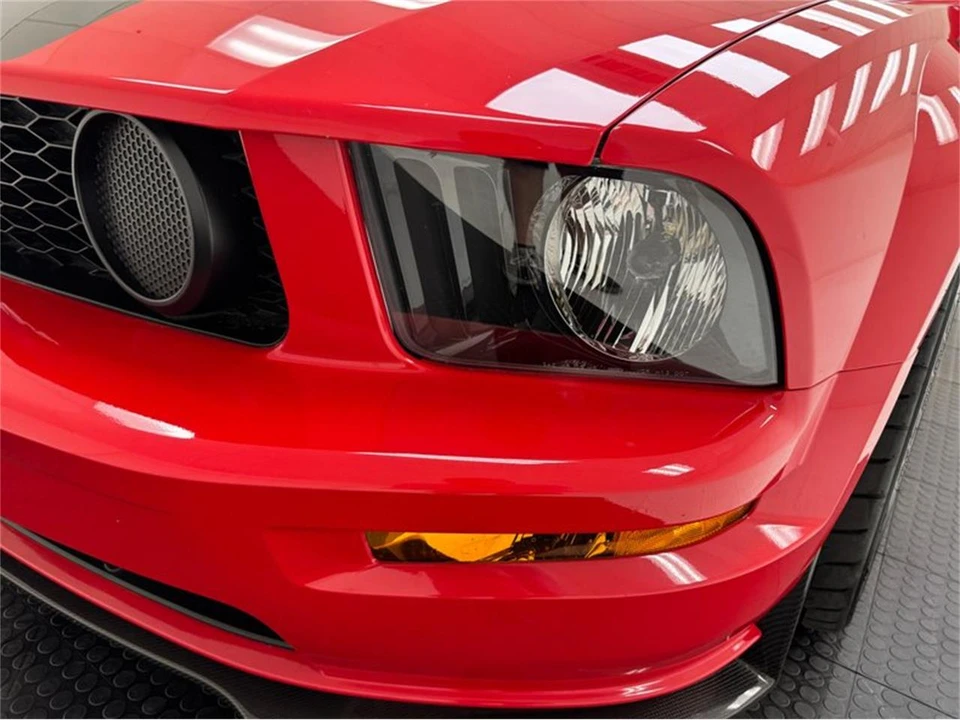 2005 Ford S197 Mustang - Image 13 of 31