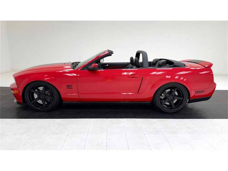 2005 Ford S197 Mustang - Image 4 of 31