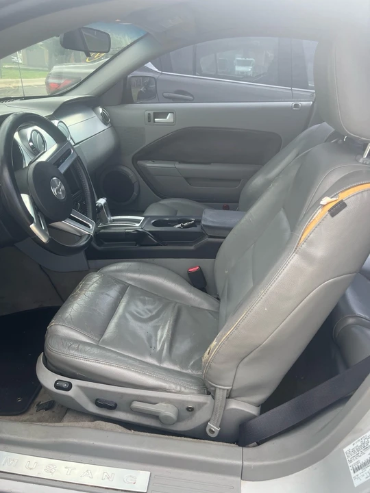2005 Ford S197 Mustang - Image 3 of 4
