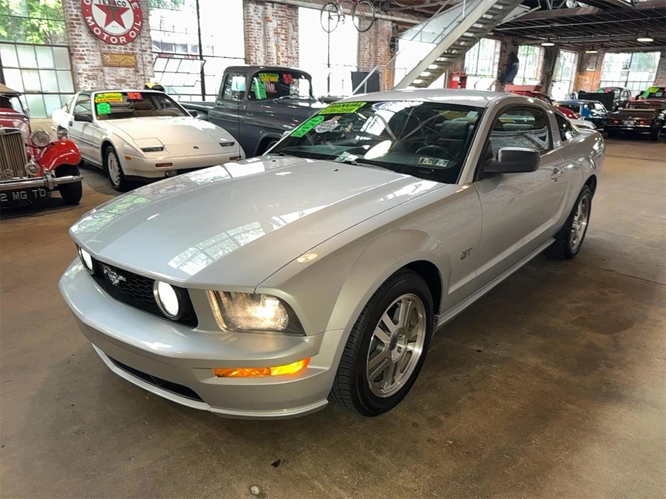 2005 Ford S197 Mustang - Image 6 of 31