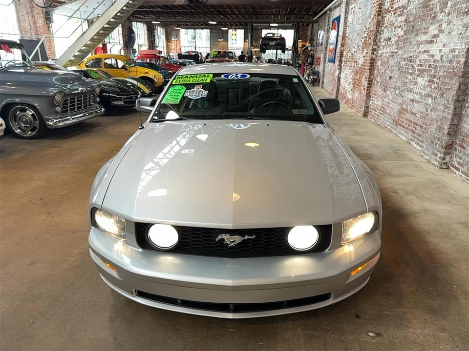 2005 Ford S197 Mustang - Image 7 of 31