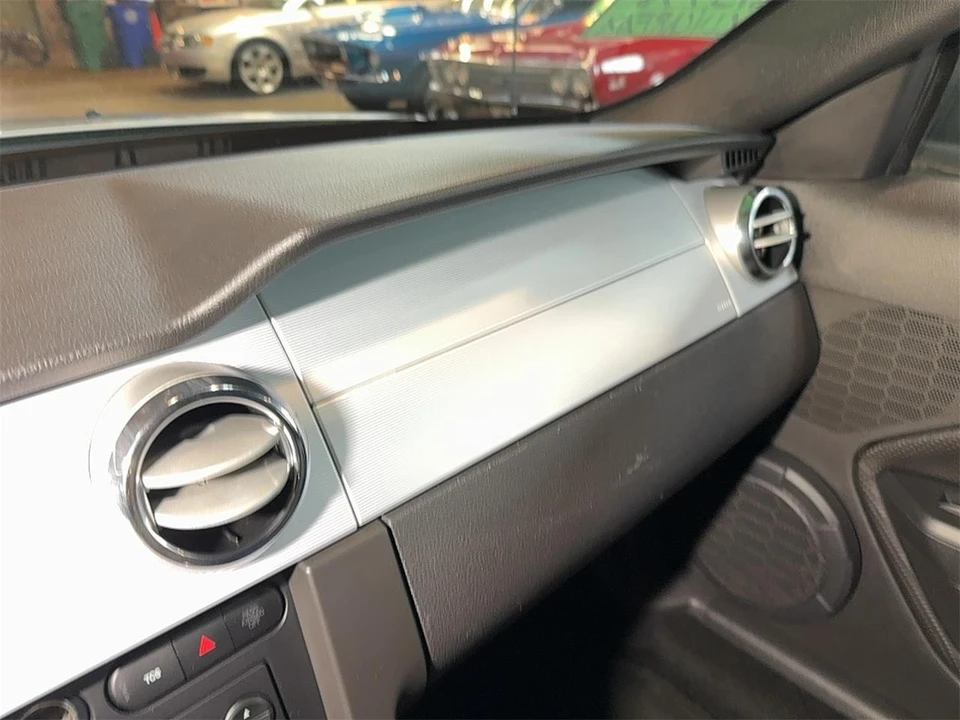 2005 Ford S197 Mustang - Image 24 of 31