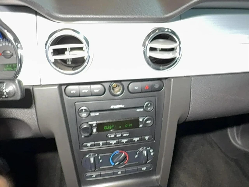 2005 Ford S197 Mustang - Image 19 of 31
