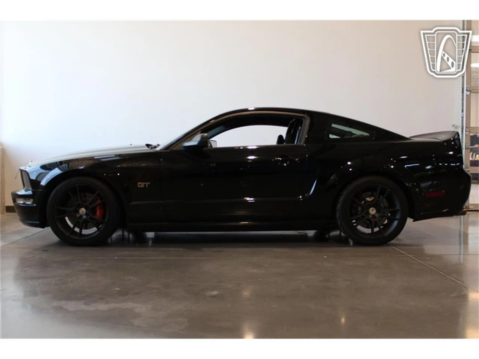 2005 Ford S197 Mustang - Image 16 of 31