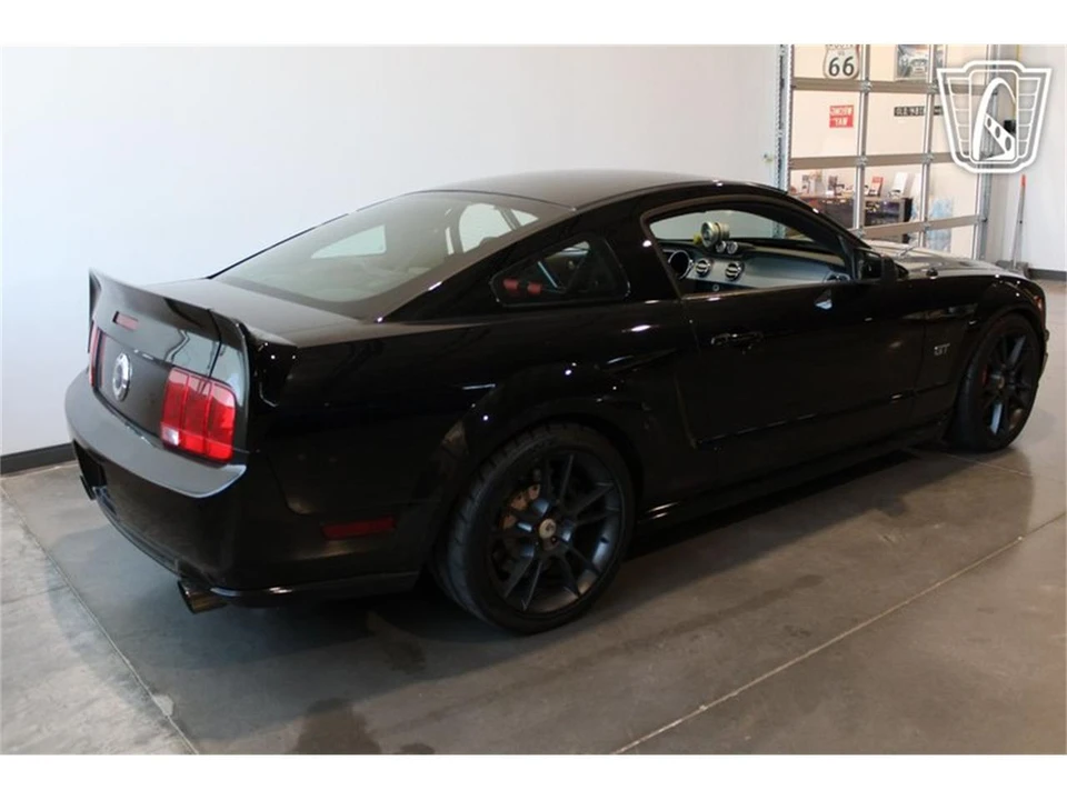 2005 Ford S197 Mustang - Image 26 of 31