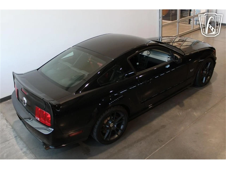 2005 Ford S197 Mustang - Image 22 of 31
