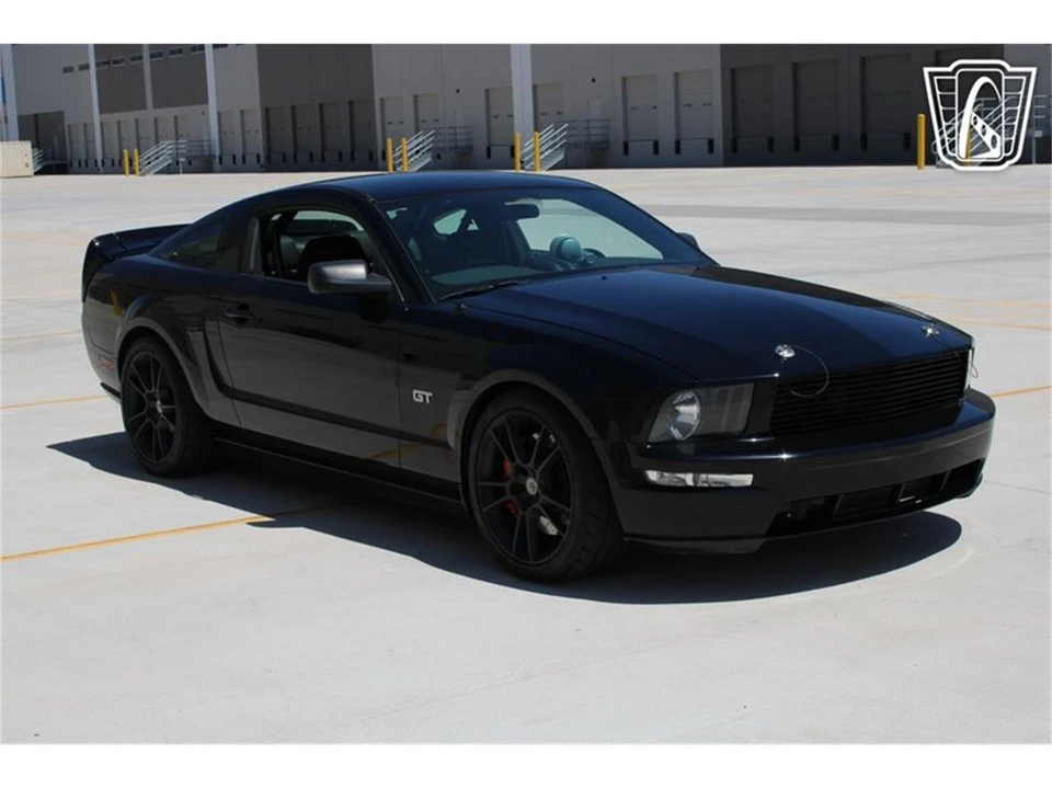2005 Ford S197 Mustang - Image 3 of 31
