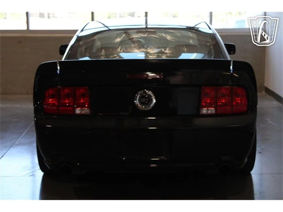 2005 Ford S197 Mustang - Image 14 of 31