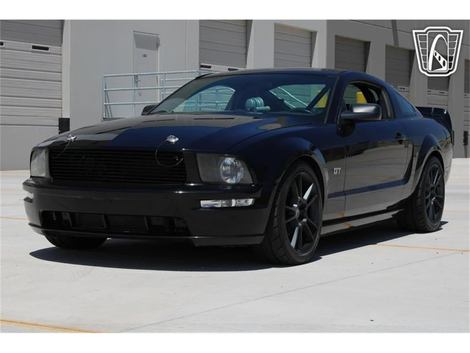2005 Ford S197 Mustang - Image 5 of 31