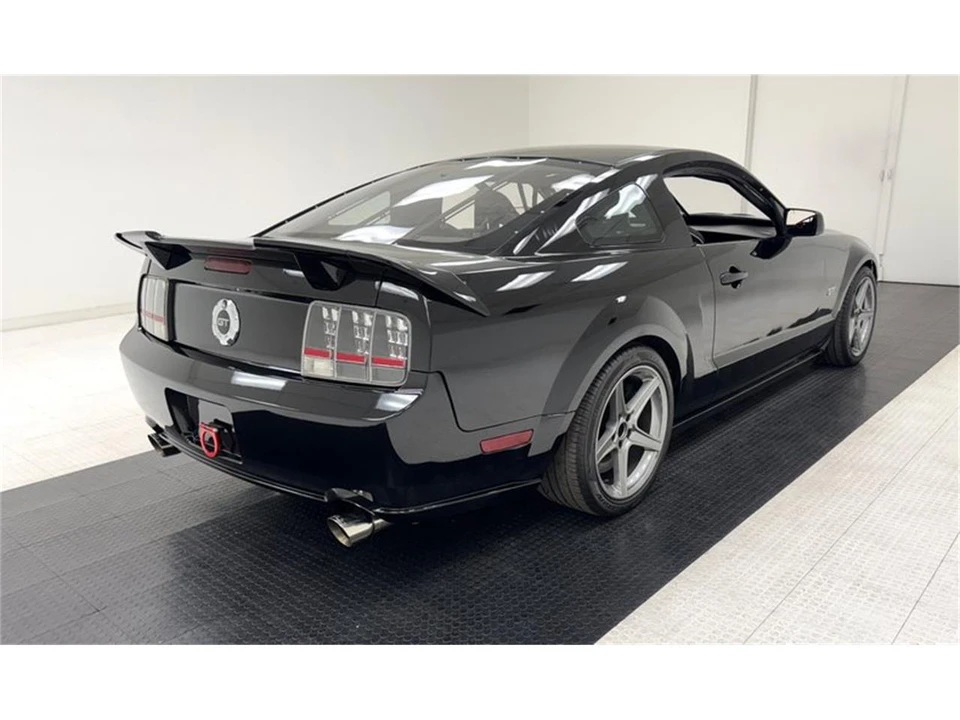 2005 Ford S197 Mustang - Image 5 of 31