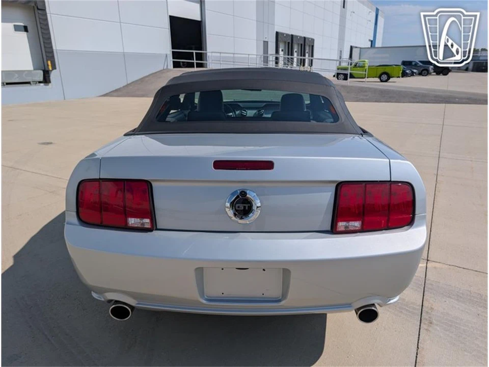 2005 Ford S197 Mustang - Image 11 of 31