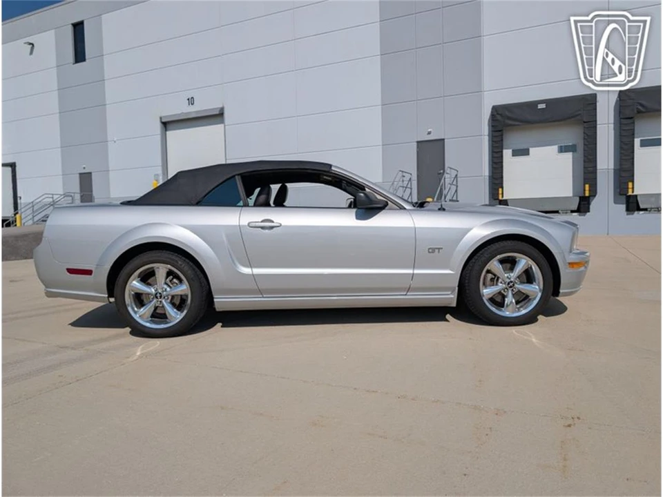 2005 Ford S197 Mustang - Image 17 of 31