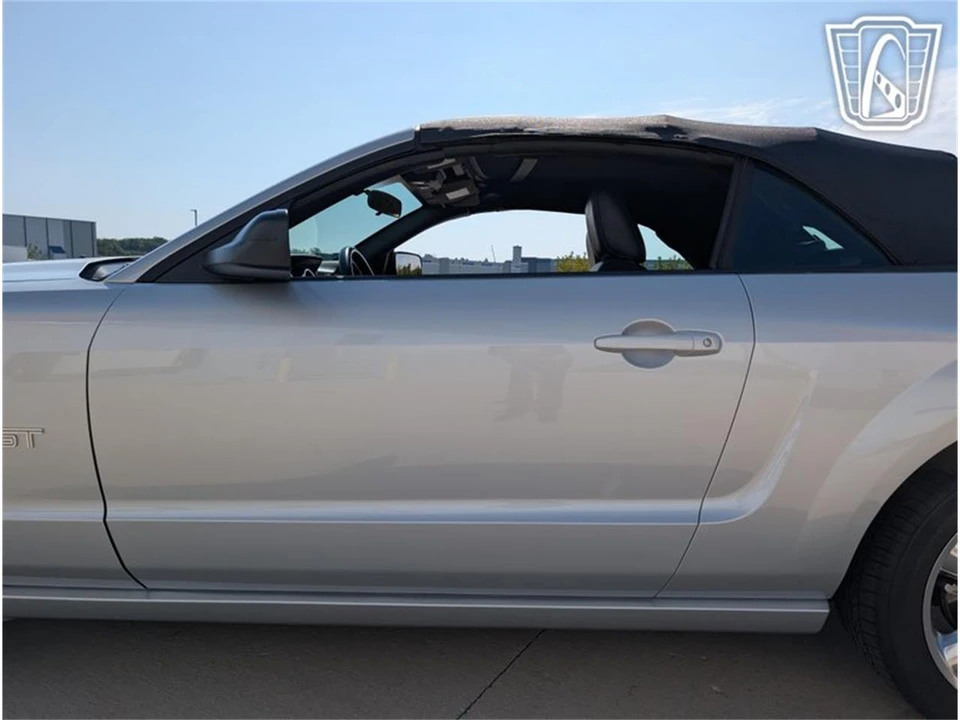 2005 Ford S197 Mustang - Image 29 of 31
