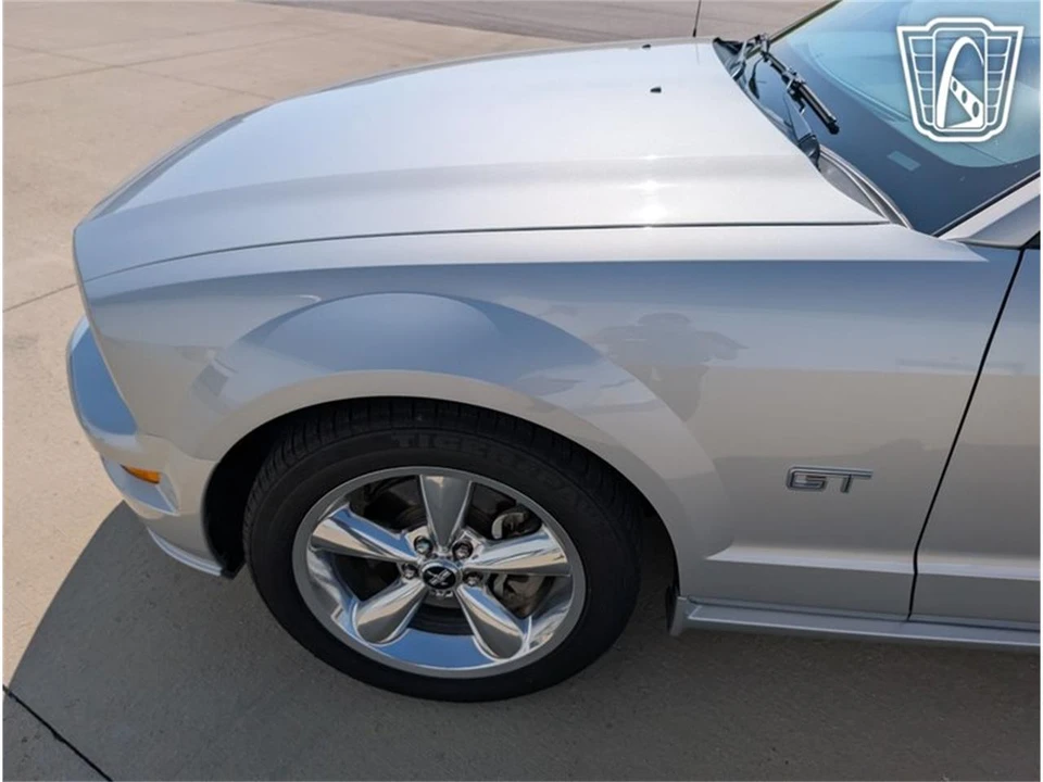 2005 Ford S197 Mustang - Image 25 of 31