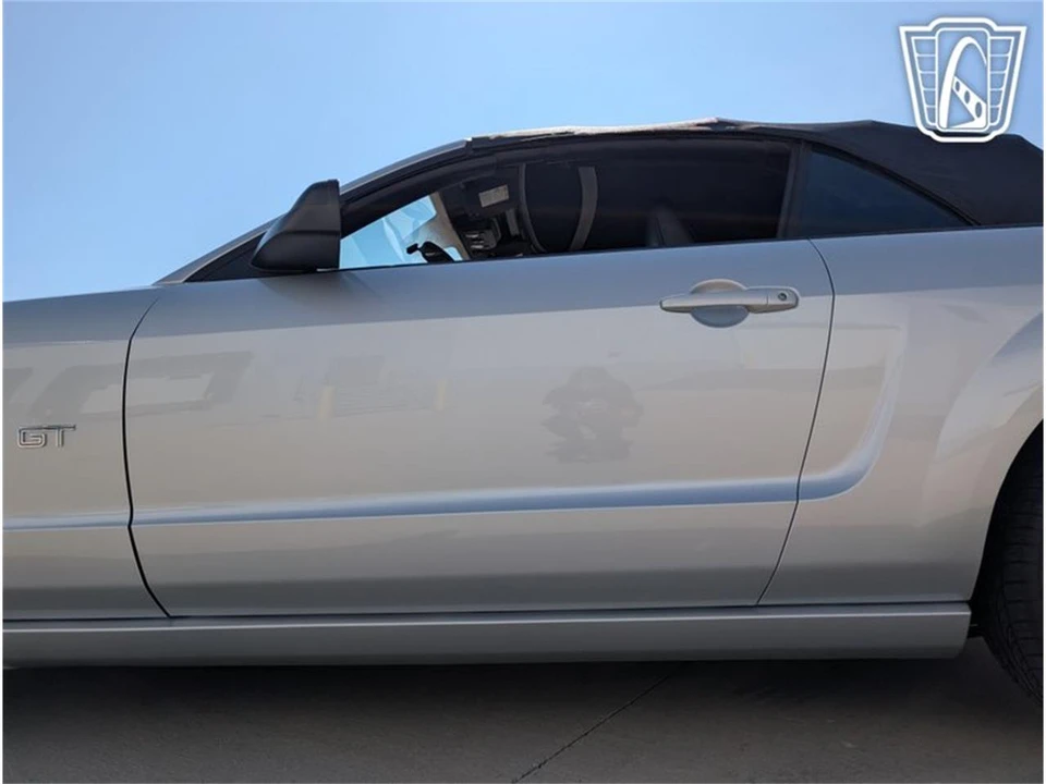 2005 Ford S197 Mustang - Image 30 of 31