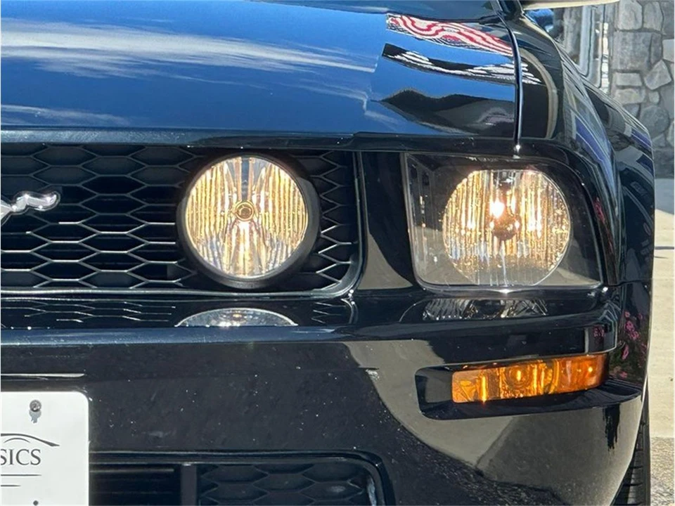 2005 Ford S197 Mustang - Image 12 of 31