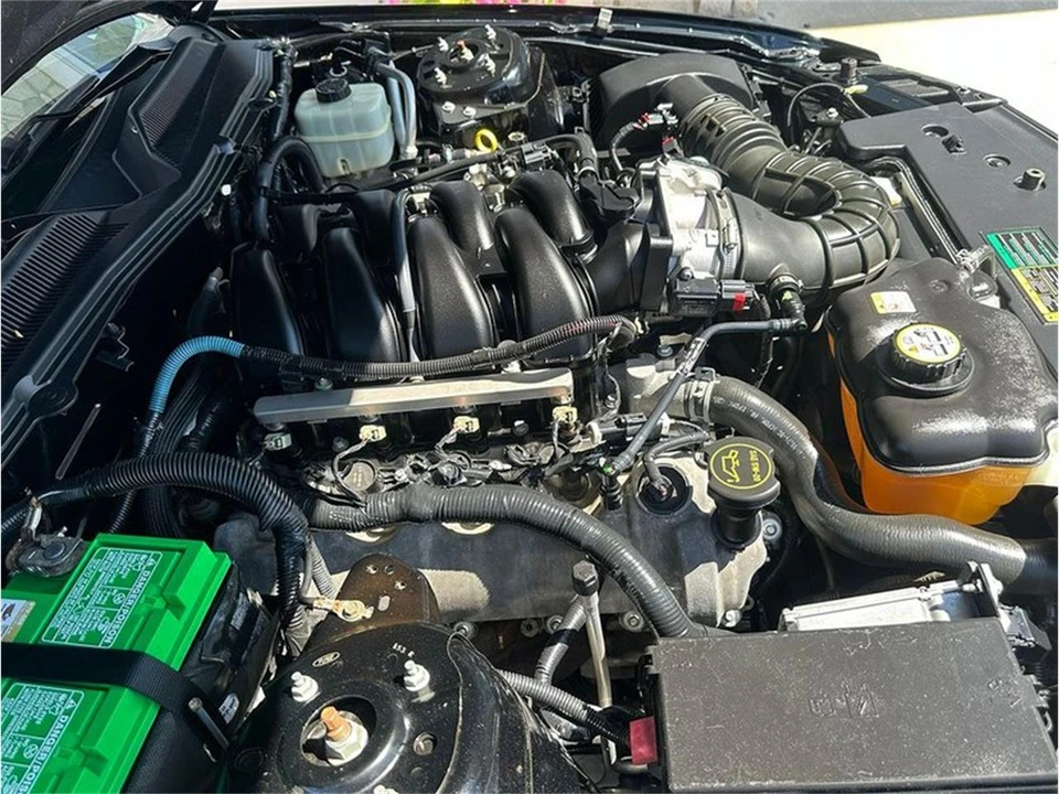 2005 Ford S197 Mustang - Image 15 of 31