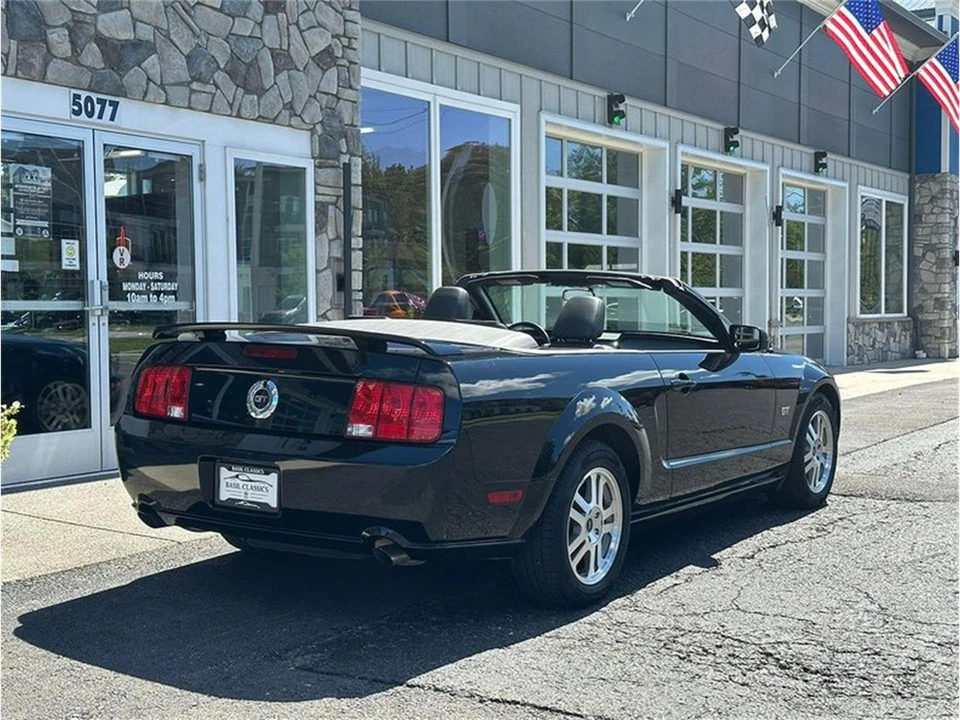 2005 Ford S197 Mustang - Image 20 of 31