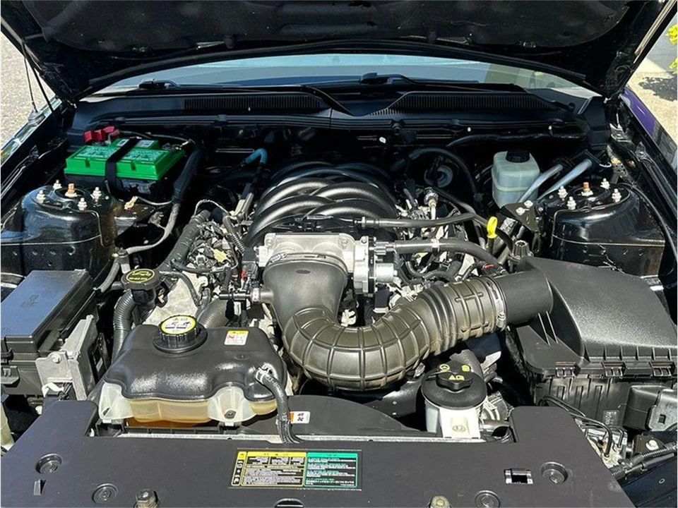 2005 Ford S197 Mustang - Image 14 of 31